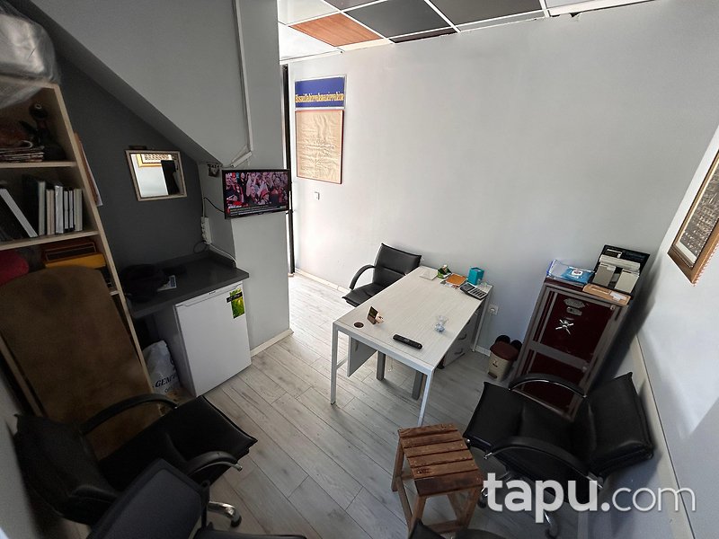 Kartal Orhantepe Mahallesi'nde 130 m2 Dükkan