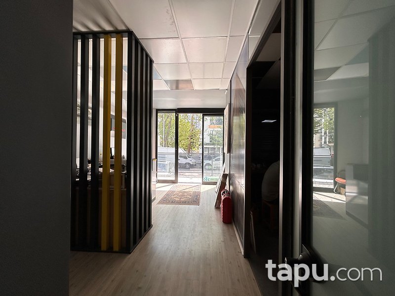 Kartal Orhantepe Mahallesi'nde 130 m2 Dükkan