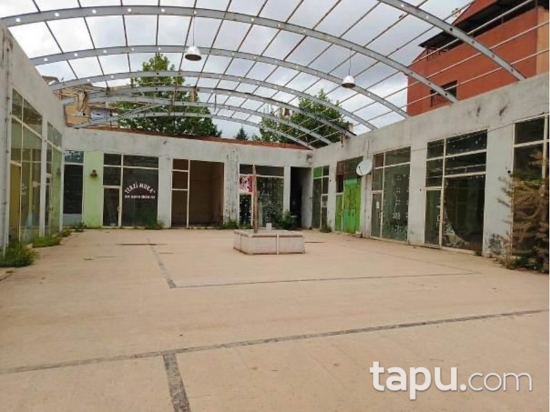 Diyarbakır Yeni Bağlar Çarşı'sında 23 m2 Dükkan