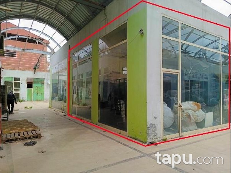 Diyarbakır Yeni Bağlar Çarşı'sında 23 m2 Dükkan