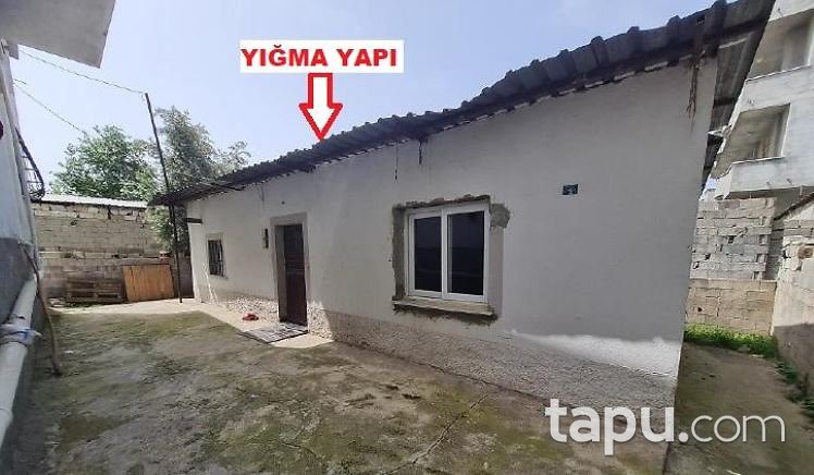 Osmaniye Merkez Korkut Ata Mahallesi'nde Betonarme Bina Ve Arsası