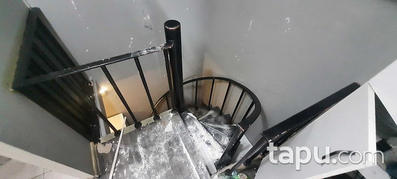 Ataşehir Ata Blokları'nda 46 m2 Dükkan