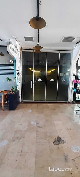 Ataşehir Ata Blokları'nda 46 m2 Dükkan