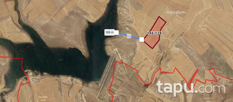 Sivas Ulaş Acıyurt'ta 42 Dönüm Tarla