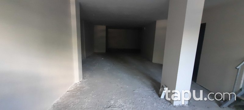 Eyüpsultan Bulvarı'nda 179 m² Depolu Dükkan (3539)