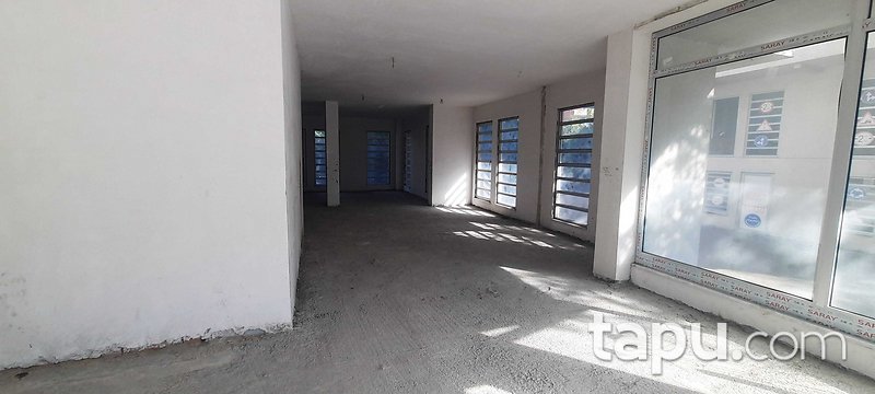 Eyüpsultan Bulvarı'nda 187 m2 Depolu Dükkan