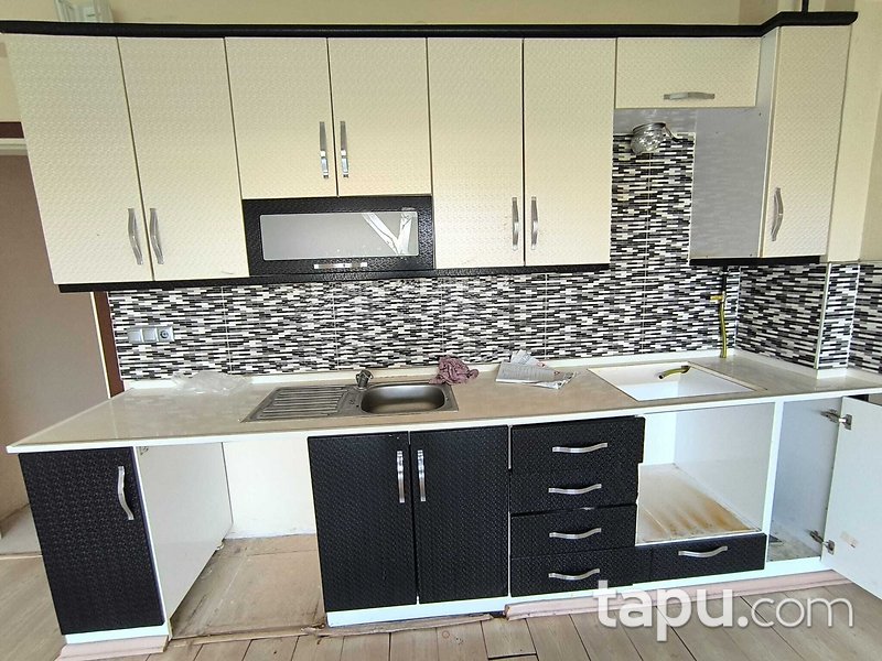 Manisa Yunusemre Oğuzhan Sitesi'nde 1+1 Daire