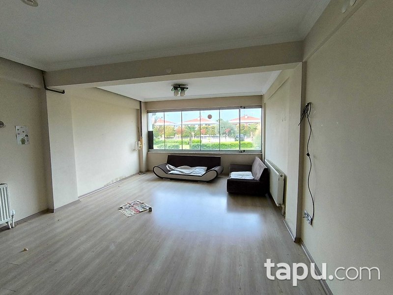 Manisa Yunusemre Oğuzhan Sitesi'nde 1+1 Daire