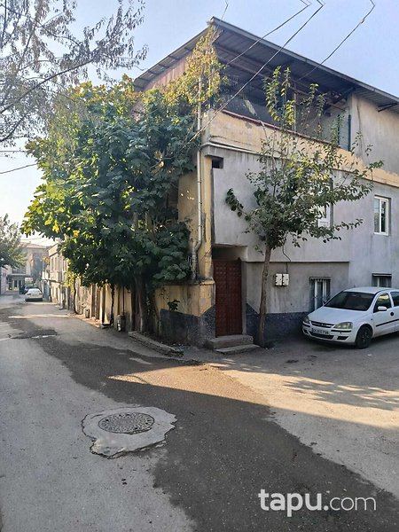 Dulkadiroğlu Bağlarbaşı'nda Tek Katlı Bina Ve Arsası
