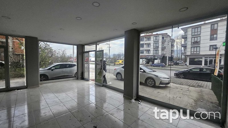 Düzce Aziz Yıldırım Bulvarı'nda 62 m² Dükkan