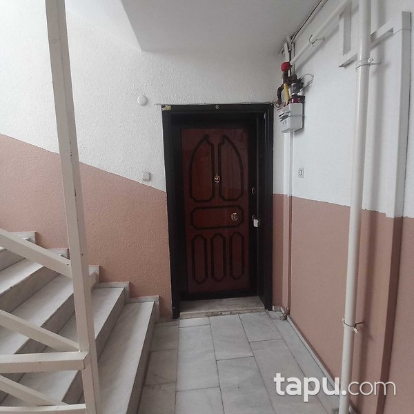 Karşıyaka Bahariye'de 3+1 Daire