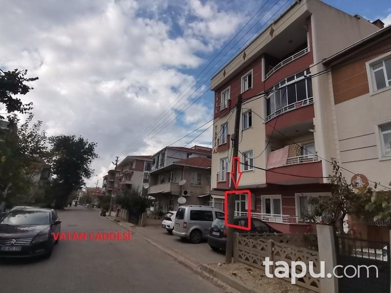 Tekirdağ Muratlı İstiklal Vatan Caddesi'nde 208 m2 Dubleks Dükkan