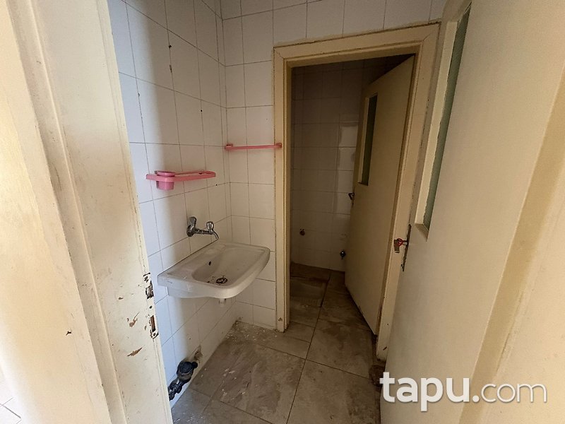 Kırşehir Merkez Medrese Mahallesi'nde 3+1 Daire
