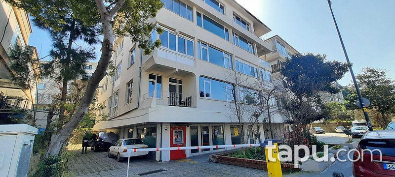 Beykoz Kanlıca Mahallesi Barış Manço Caddesi'nde 111 m2 İş Yeri