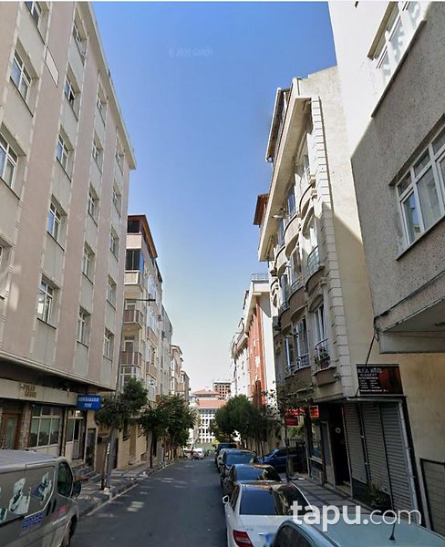 Bağcılar Hürriyet Mahallesi'nde 3+1 Çatı Piyesli Daire