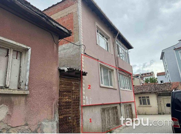 Edirne Barutluk Mahallesi'nde Hisseli 3+1 Daire