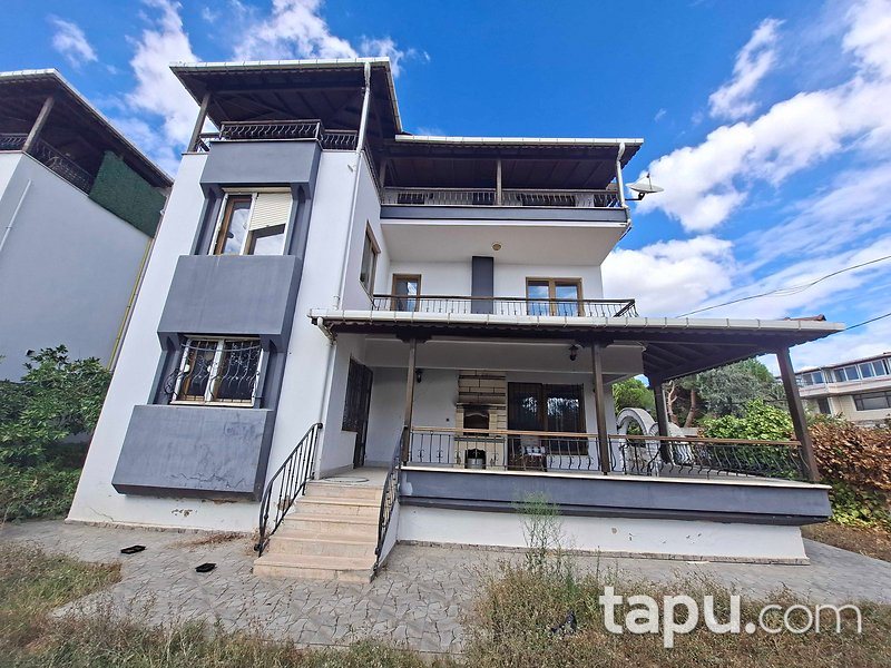 Büyükçekmece Bahçelievler Olea Sitesi'nde 3+1 Dubleks Daire