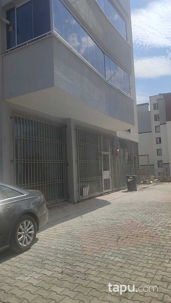 Onikişubat Cumhuriyet Mahallesi Kentpark Sitesi'nde 53 m2 Dükkan