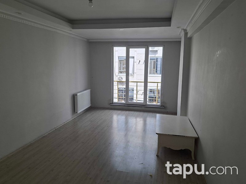 Esenyurt Balıkyolu Mahallesi'nde 2+1 Daire