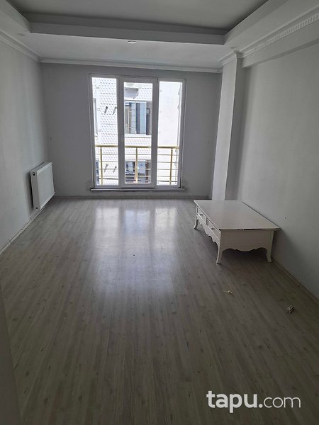 Esenyurt Balıkyolu Mahallesi'nde 2+1 Daire