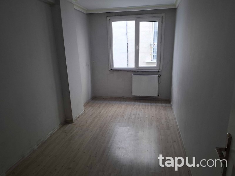 Esenyurt Balıkyolu Mahallesi'nde 2+1 Daire