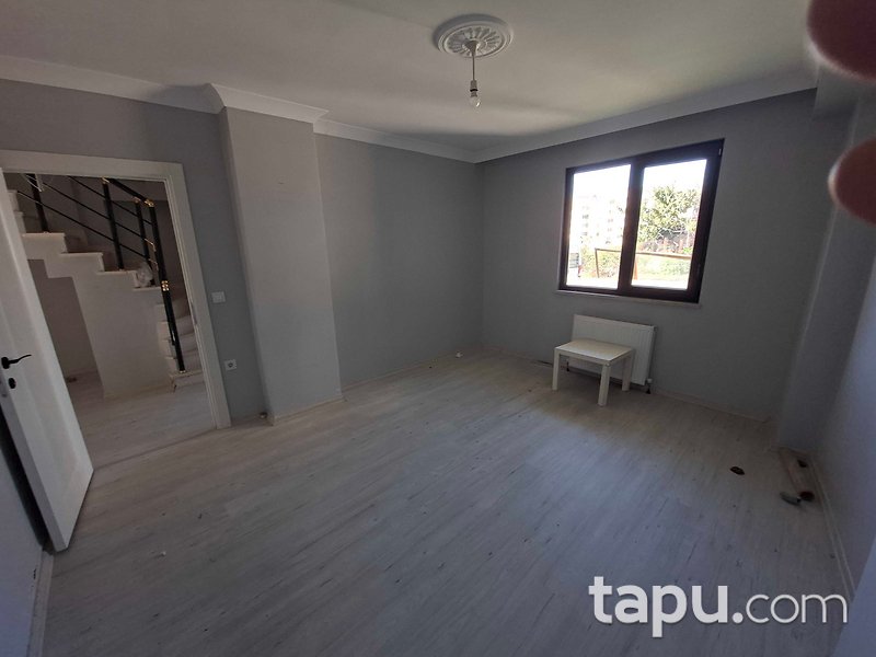 Çayırova Özgürlük Mahallesi'nde 4+1 Daire