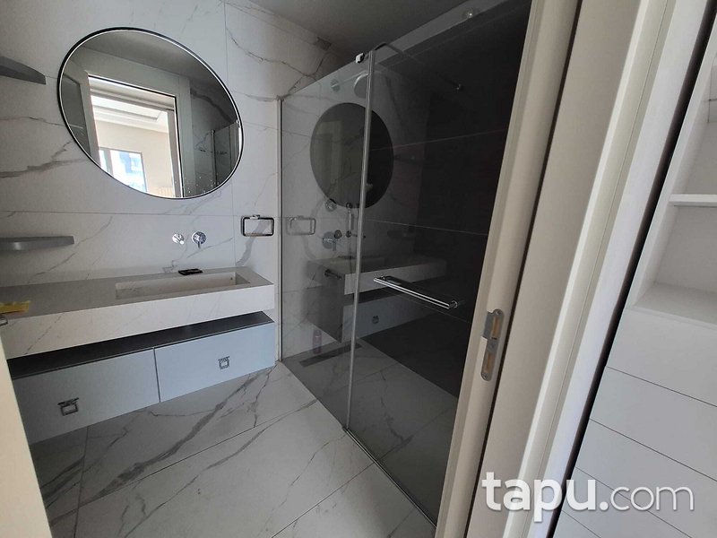 Çankaya Teona Konutları Sitesi'nde 4+1 Daire