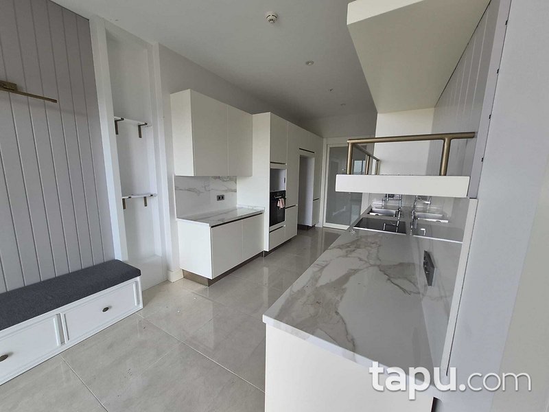 Çankaya Teona Konutları Sitesi'nde 4+1 Daire