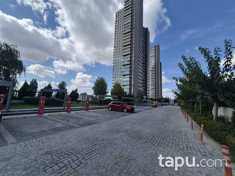 Çankaya Teona Konutları Sitesi'nde 4+1 Daire