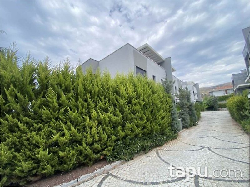 Güzelbahçe Highline Sitesi'nde 2 Katlı Villa
