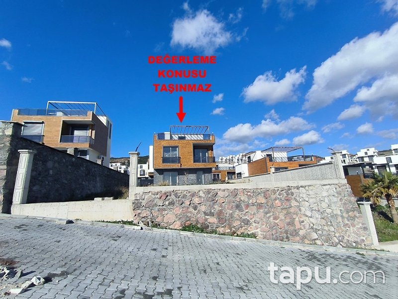 Dikili Roge Marine Villaları Sitesi'nde 3+1 Villa