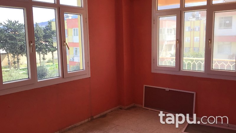 Hatay Arsuz Karahüseyinli Mahallesi'nde İskanlı 2+1 Daire