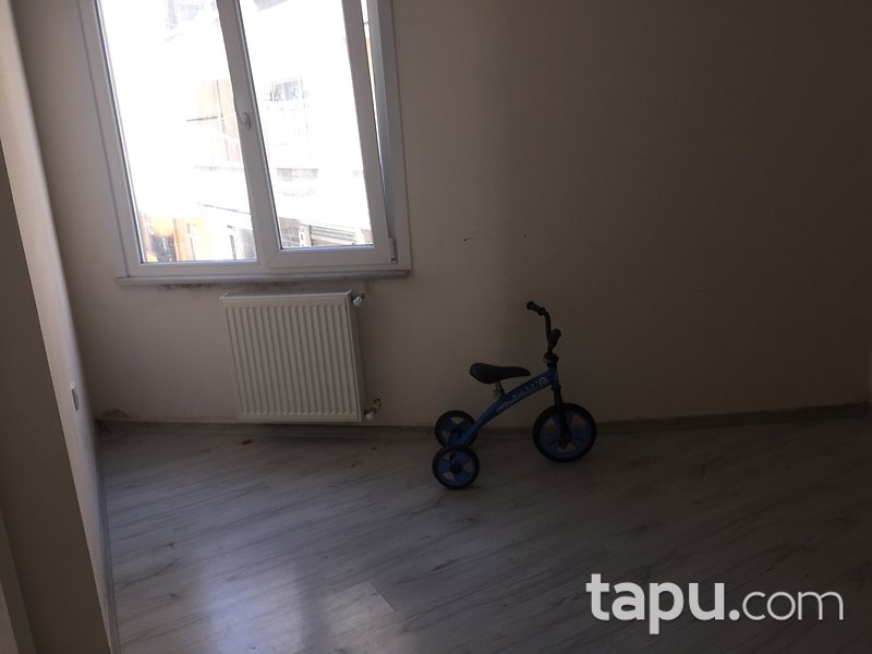 İstanbul Bağcılar Fevzi Çakmak Mahallesi'nde 2+1 60 m2 Daire