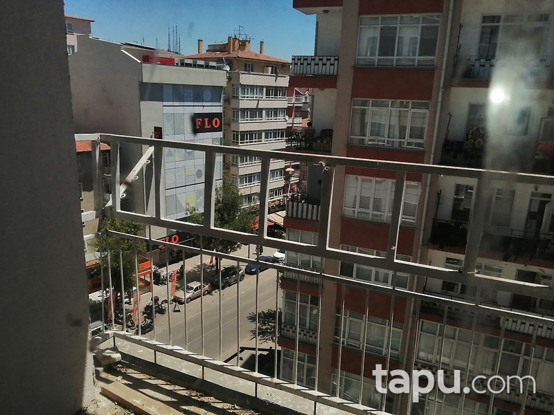 Ankara Yenimahalle Demetevler Mahallesi'nde 134 m2 Daire