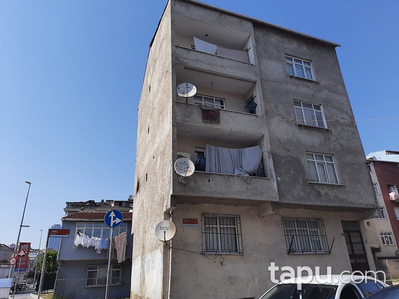 Bağcılar Kemalpaşa Mahallesi'nde 473/2400 Hisseli 2 Adet Bina