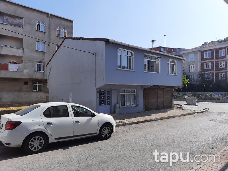 Bağcılar Kemalpaşa Mahallesi'nde 473/2400 Hisseli 2 Adet Bina